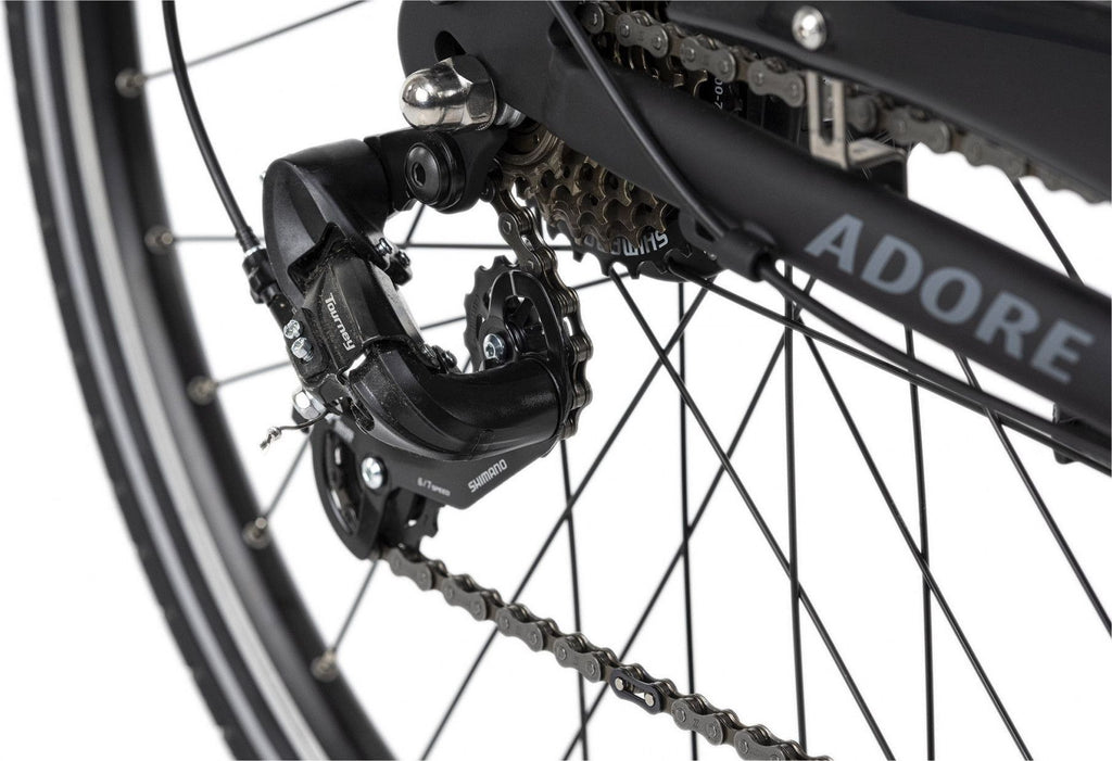 Vélo électrique homme aluminium Adore Versailles 28  E-Bike noir 250 Watt Li-Ion 36 V/10,4 Ah 7 vitesses