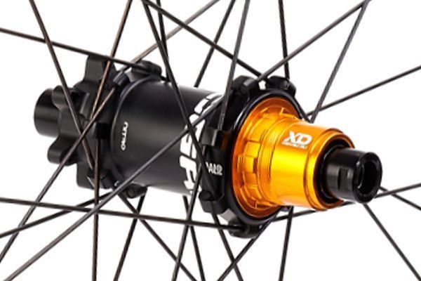 Paire de roues Progress MT Plus Nitro 27.5” | Boost 15x110/12x148 mm | 6 Trous | Shimano Microspline