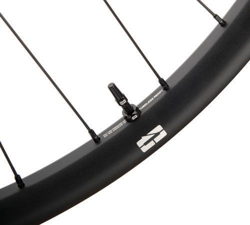 Paire de roues Progress MT Plus Nitro 27.5” | 15x100/12x142 mm | 6 Trous | Shimano Microspline