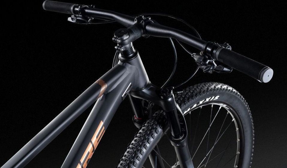 VTT Semi-Rigide Lapierre Prorace 5.9 Shimano 12V 29'' Noir 2025