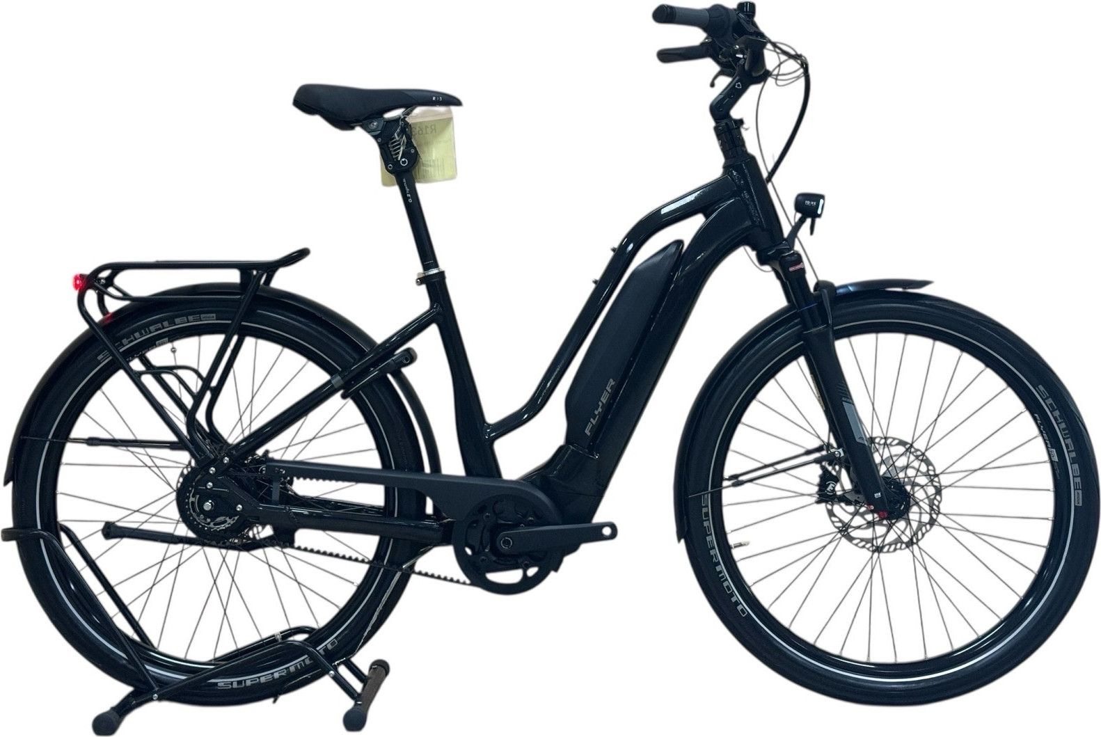 produit reconditionné . Flyer Upstreet3 7.23 Comfort Enviolo 2022  . Vélo électrique . Flyer . très bon état