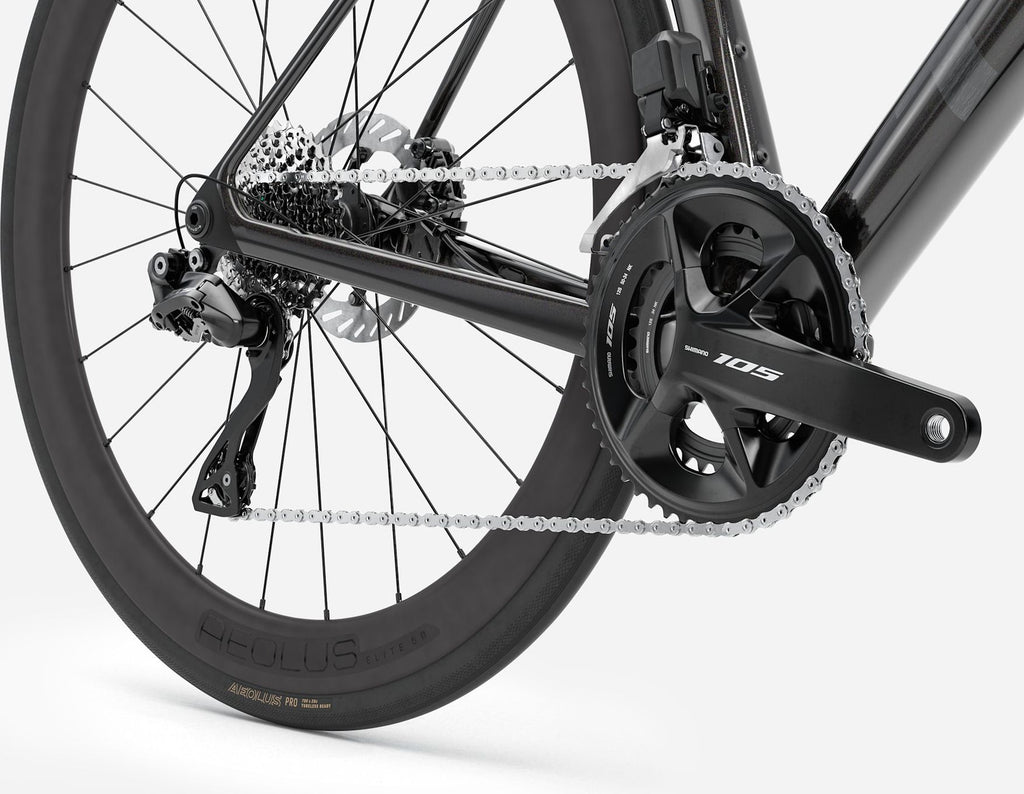 Vélo de Route Trek Madone SL 6 Shimano 105 Di2 12V 700 mm Noir Gén. 8