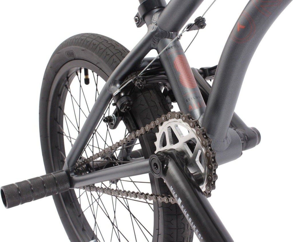 BMX adulte STYLUS V2 argent 20 pouces 8.9 kg