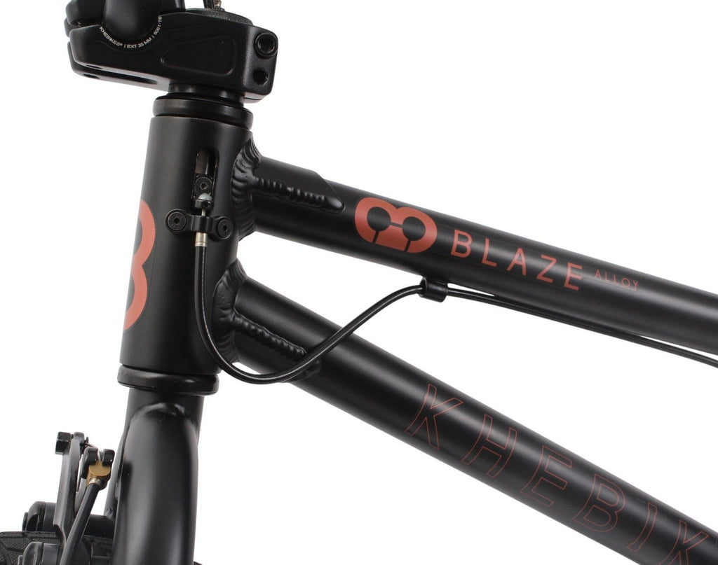 BMX enfant alu BLAZE AL noir 18 pouces 9.3kg léger solide
