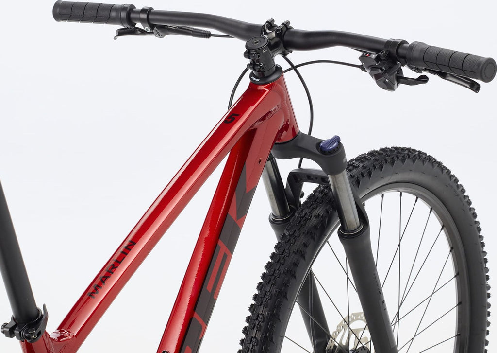 VTT Semi Rigide Trek Marlin 5 Shimano 9V 29'' Rouge Gén. 3