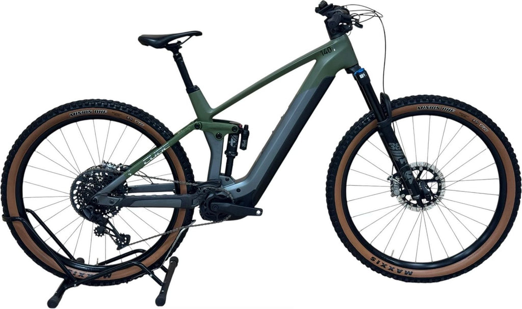 produit reconditionné . Cube Stereo Hybrid 140 HPC TM 750 Sram GX 2022 . VTT électrique . Cube . très bon état