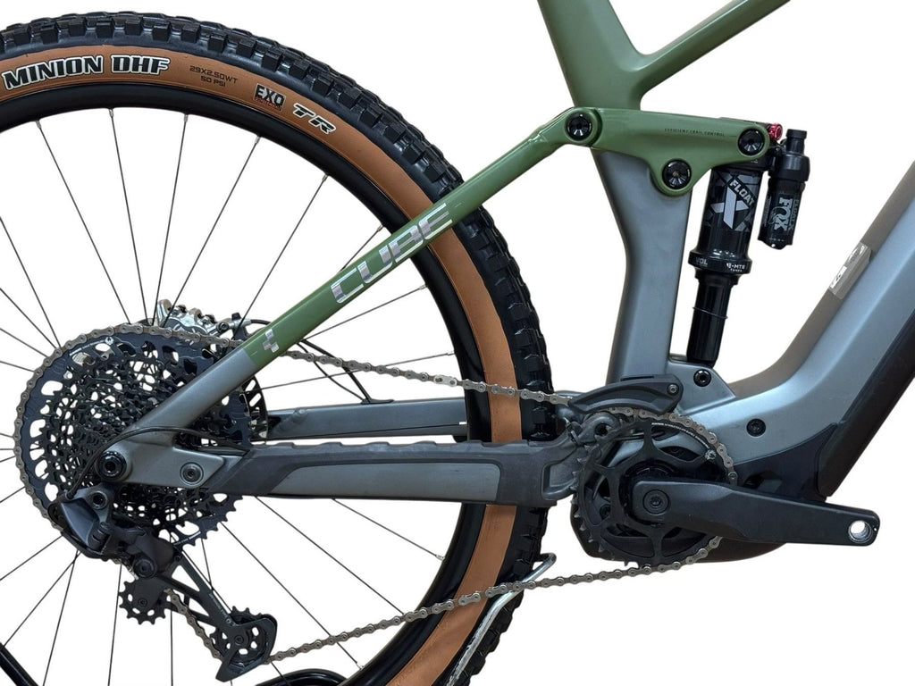 produit reconditionné . Cube Stereo Hybrid 140 HPC TM 750 Sram GX 2022 . VTT électrique . Cube . très bon état