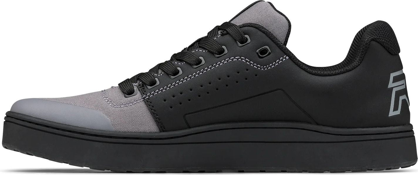 Chaussures Pédales Plates Ride Concepts Livewire Gris | T42 1/2 | Produit Reconditionné