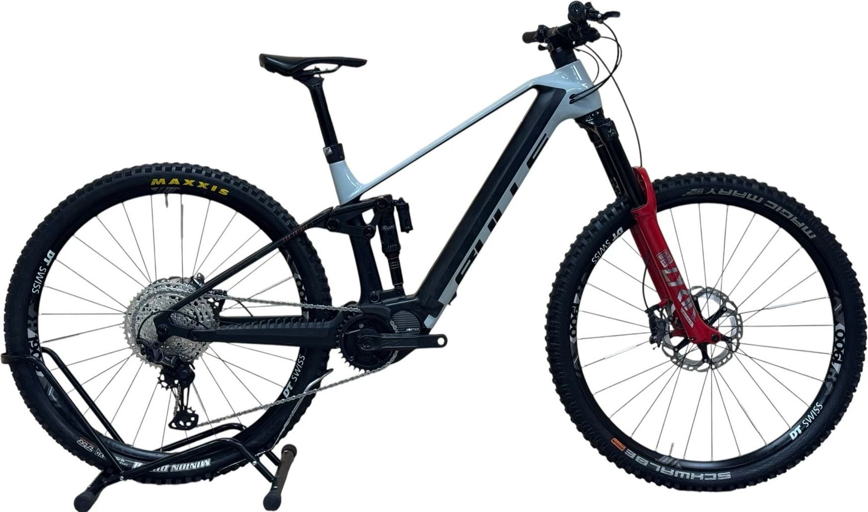 produit reconditionné . Bulls Sonic Evo EN SL 2 Shimano XT 2022 . VTT électrique . Bulls . très bon état