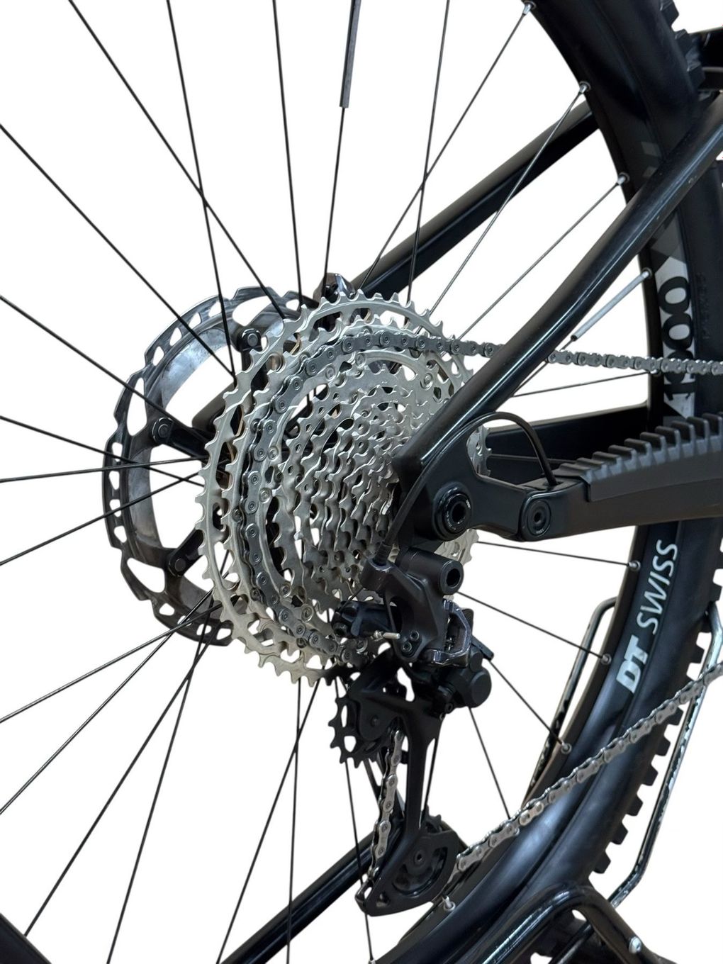 produit reconditionné . Bulls Sonic Evo EN SL 2 Shimano XT 2022 . VTT électrique . Bulls . très bon état