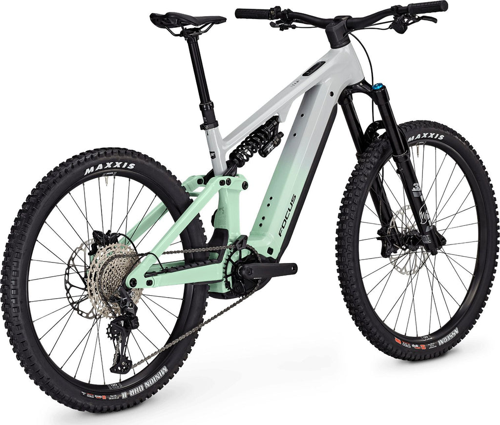VTT Électrique Tout-Suspendu Focus SAM² 6.8 Shimano Deore 12V 800Wh MX (29/27.5'') Gris/Vert 2025