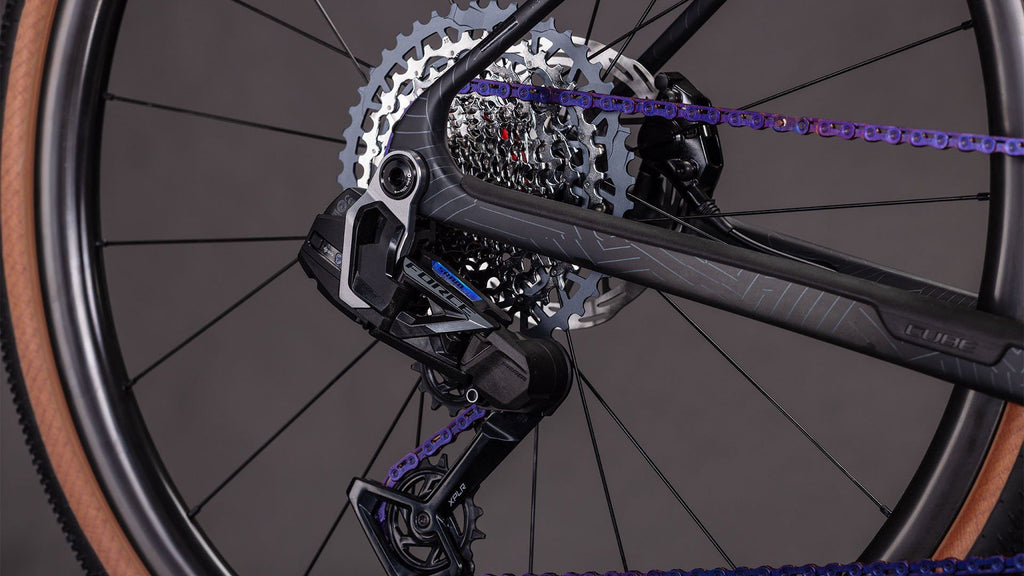 Vélo de Gravel Cube Nuroad C:62 EXC Sram Force XPLR AXS 13V 700 mm Gris Carbon Noir Crisscross 2026
