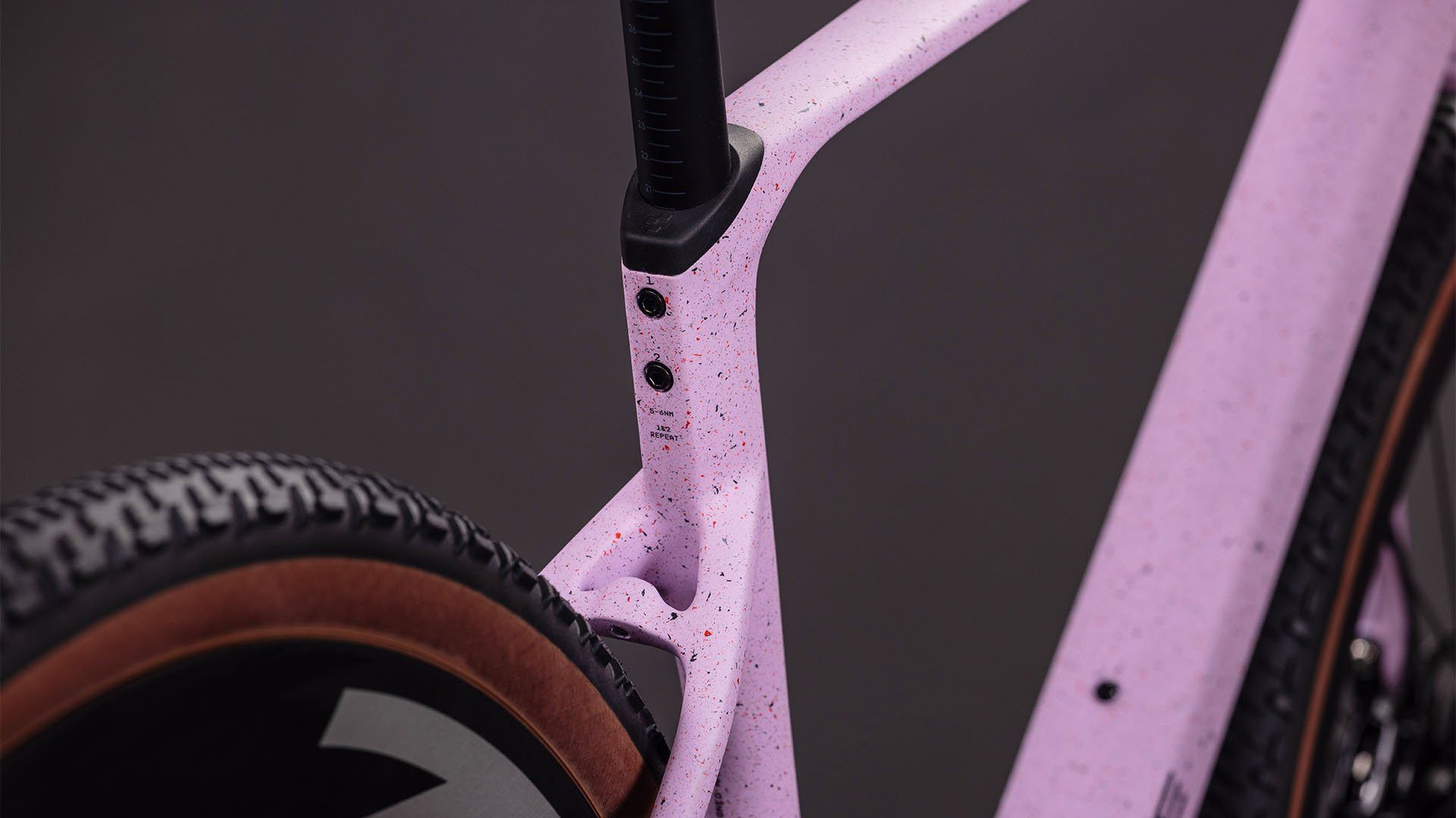 Vélo de Gravel Cube Nuroad C:62 SLX Sram Force XPLR AXS/GX Eagle AXS 12V 700 mm Rose Rhodonite 2026