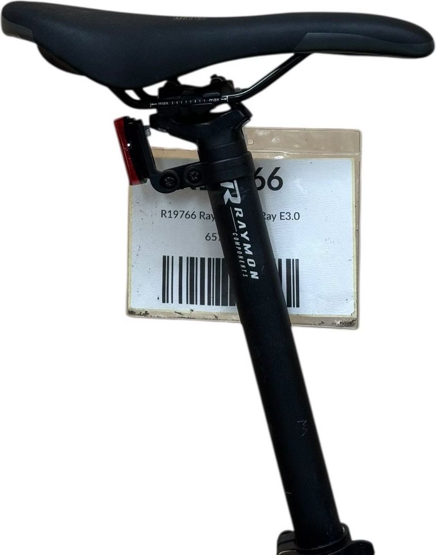 produit reconditionné . Raymon HardRay E 3.0 Tektro 2022 . VTT électrique . Raymon . très bon état