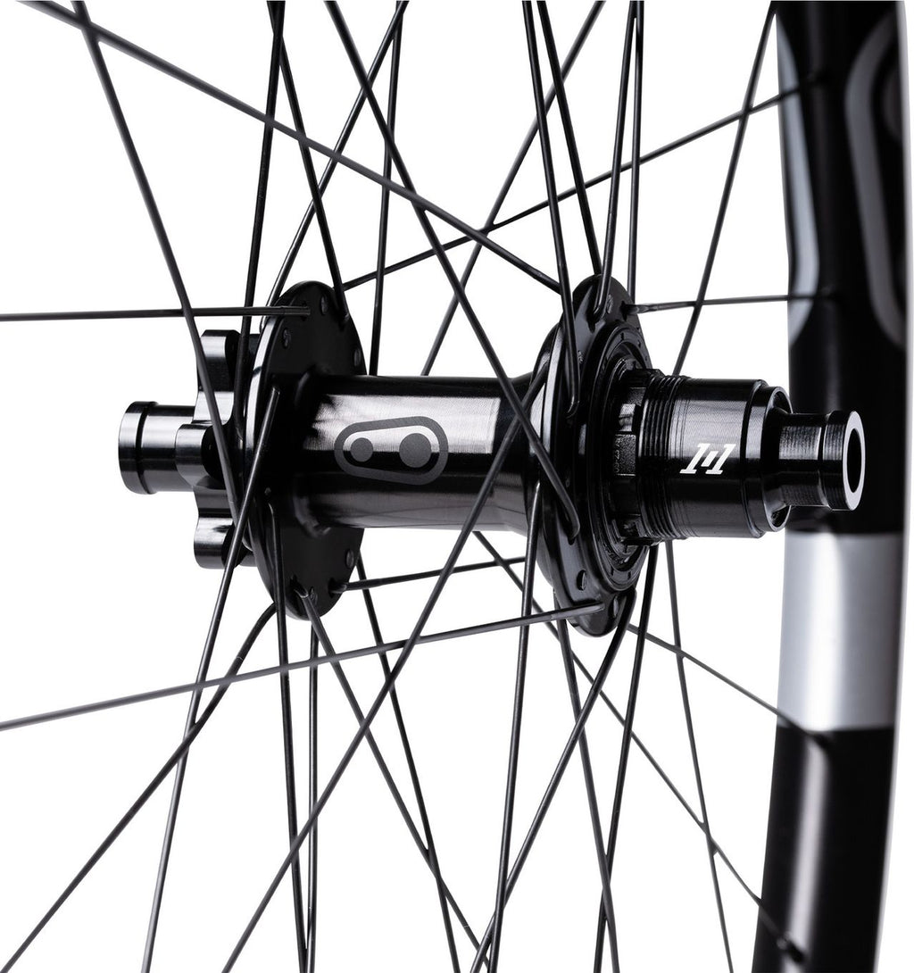 Roue Arrière Crankbrothers Synthesis E-MTB Alloy 2.0 I9 29'' | Boost 12x148mm | 6 trous | Noir