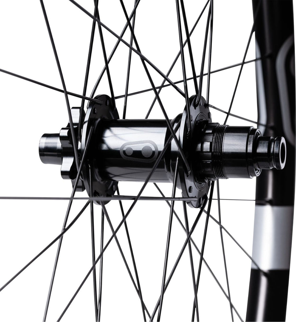 Roue Arrière Crankbrothers Synthesis Enduro Alloy 2.0 Ratchet  29'' | Boost 12x148mm | 6 trous | Noir