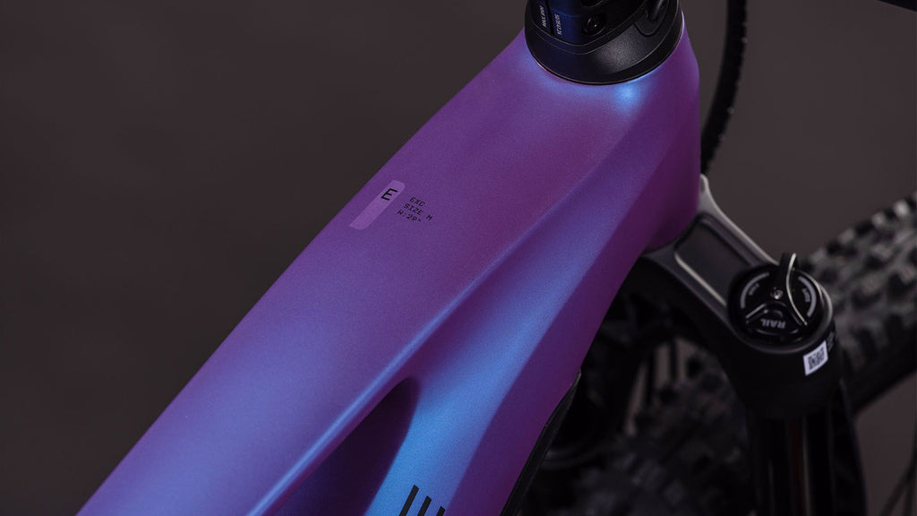 VTT Électrique Tout-Suspendu Cube Stereo Hybrid One44 EXC 800 12V 800 Wh Bosch 120 Nm 29'' Bleu Iris Violet 2026