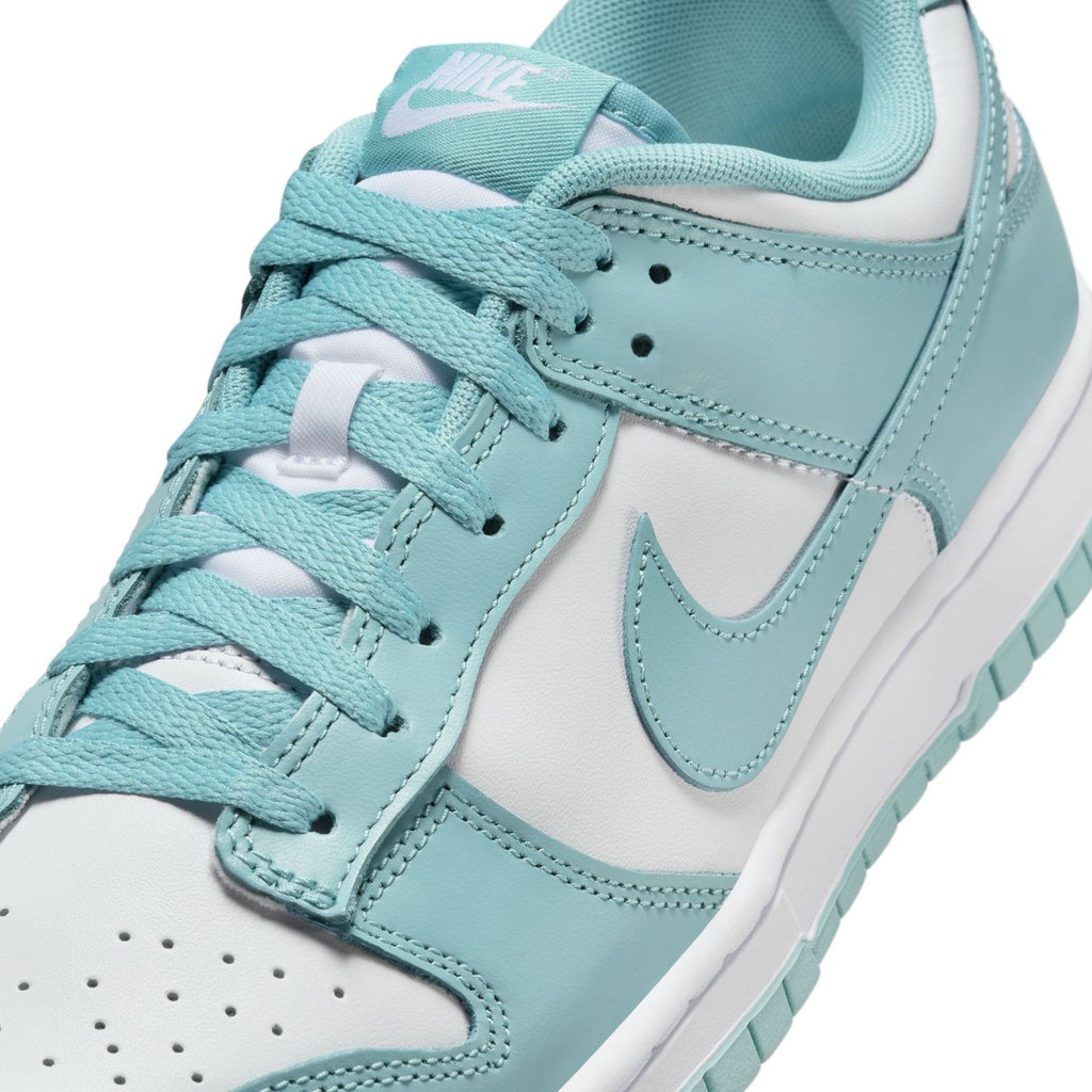 Chaussures Sportswear Nike Dunk Low Retro BTTYS Blanc/Bleu Homme | T. 37 1/2| Produit Reconditionné