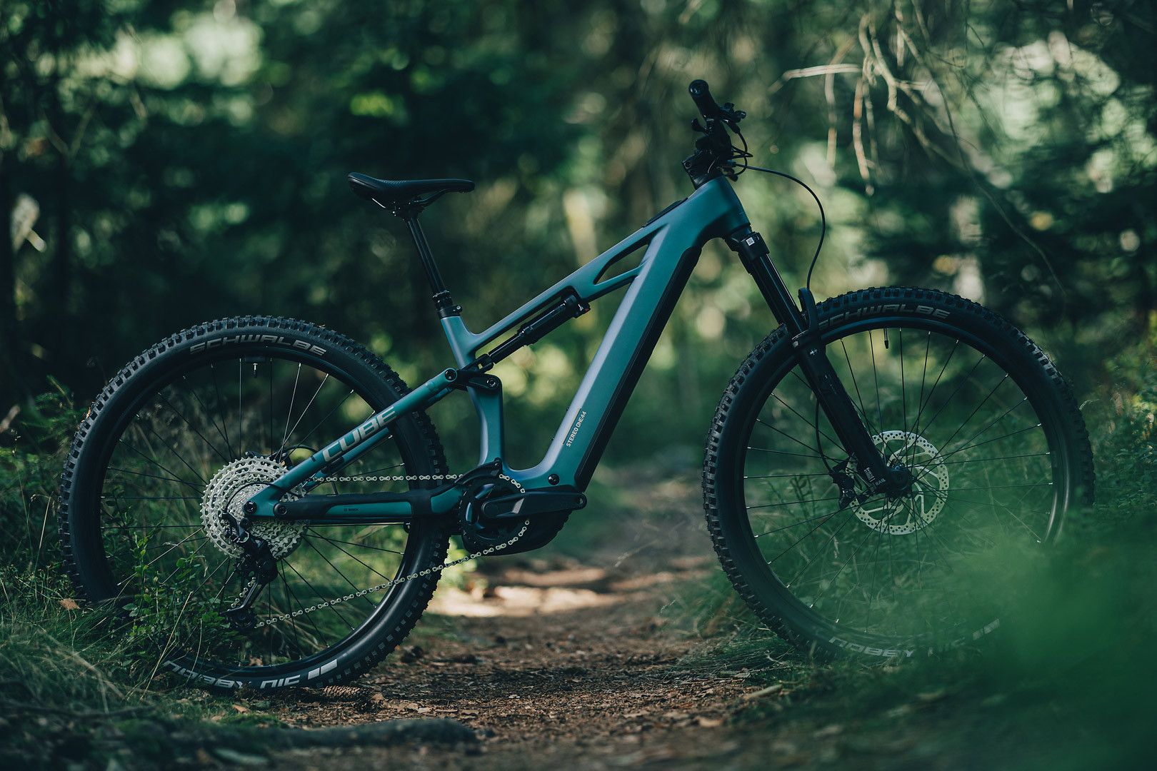 VTT Électrique Tout-Suspendu Cube Stereo Hybrid One44 HPC Race 800 12V 800 Wh Bosch 120 Nm 29'' Bleu Vert Smaragd 2026