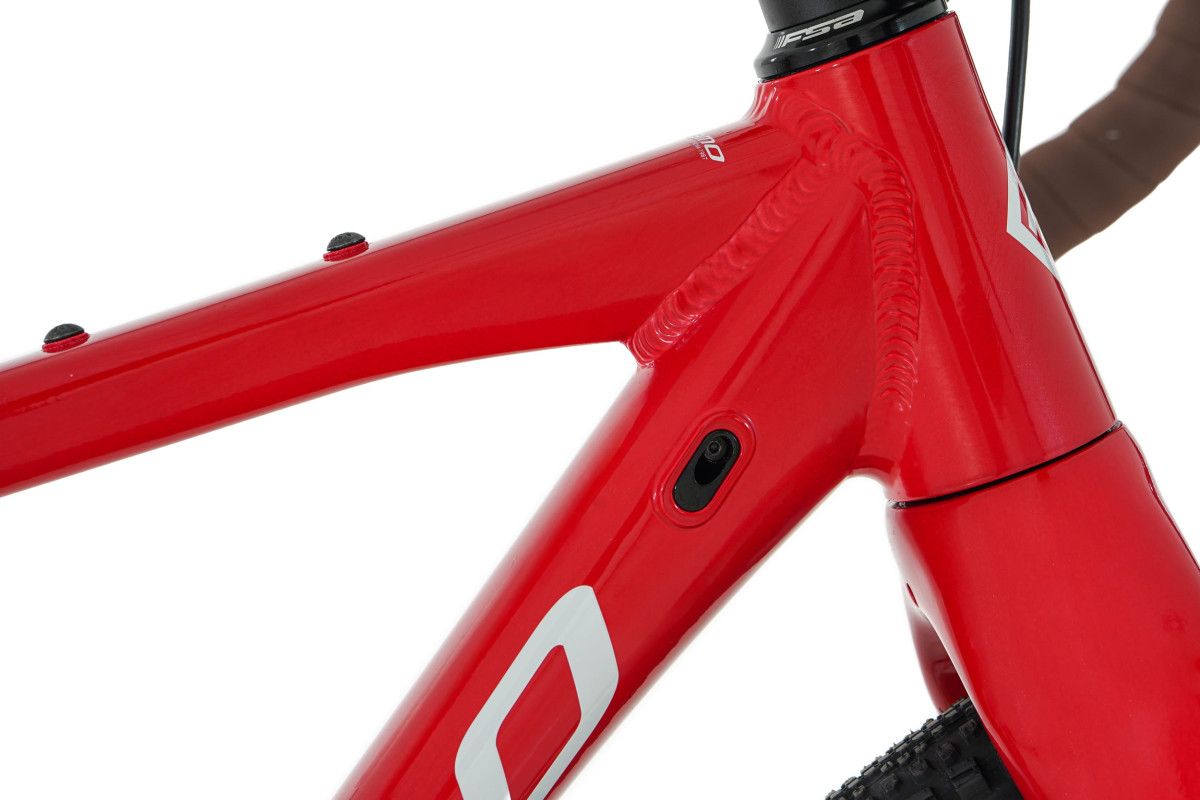 Vélo de Gravel Megamo Jakar Base Shimano Essa 8V  700mm Rouge 2026