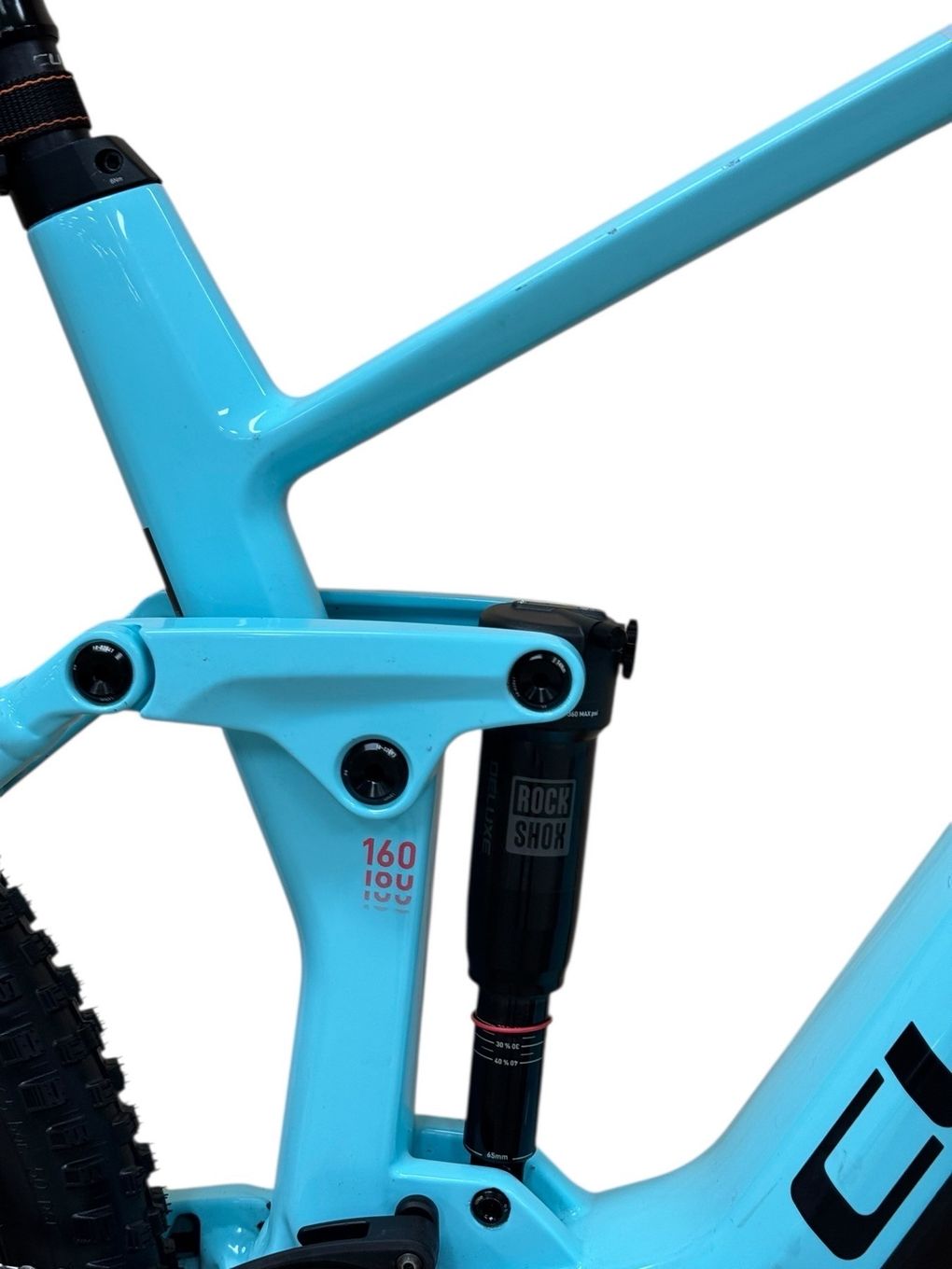 produit reconditionné . Cube Stereo Hybrid 160 HPC Race 750 Shimano Deore 2024 . VTT électrique . Cube . très bon état