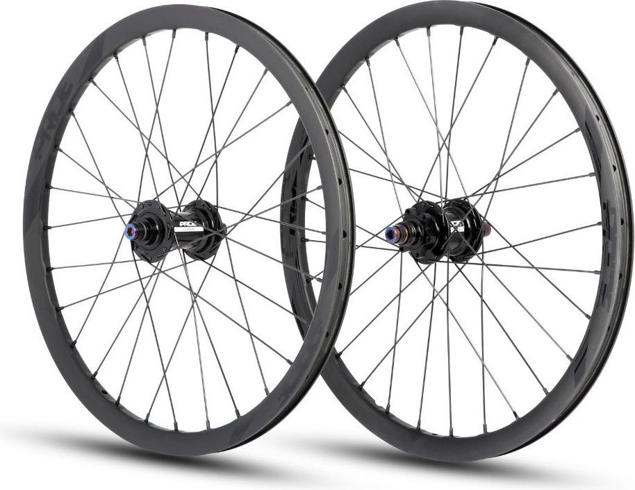 Paire de Roues Carbone Wave Expert 20 Pride Fusion Disc 10mm Noir Mat