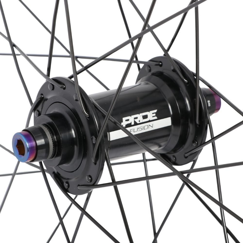 Paire de Roues Carbone Wave Expert 20 Pride Fusion Disc 10mm Noir Mat