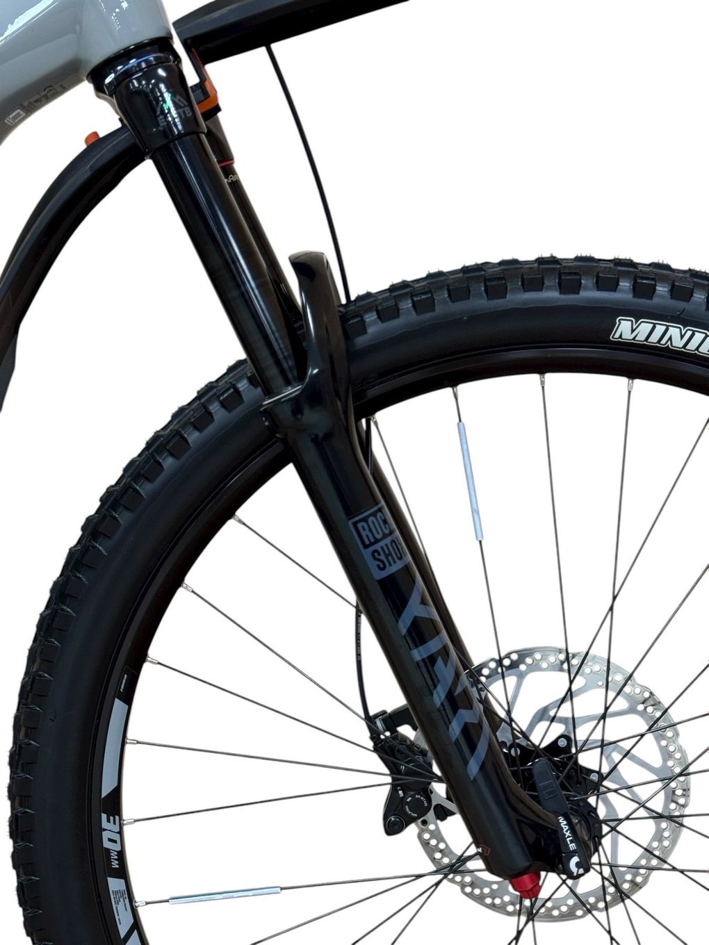 produit reconditionné . Haibike AllMtn CF 9 Sram NX 2024 . VTT électrique . Haibike . très bon état