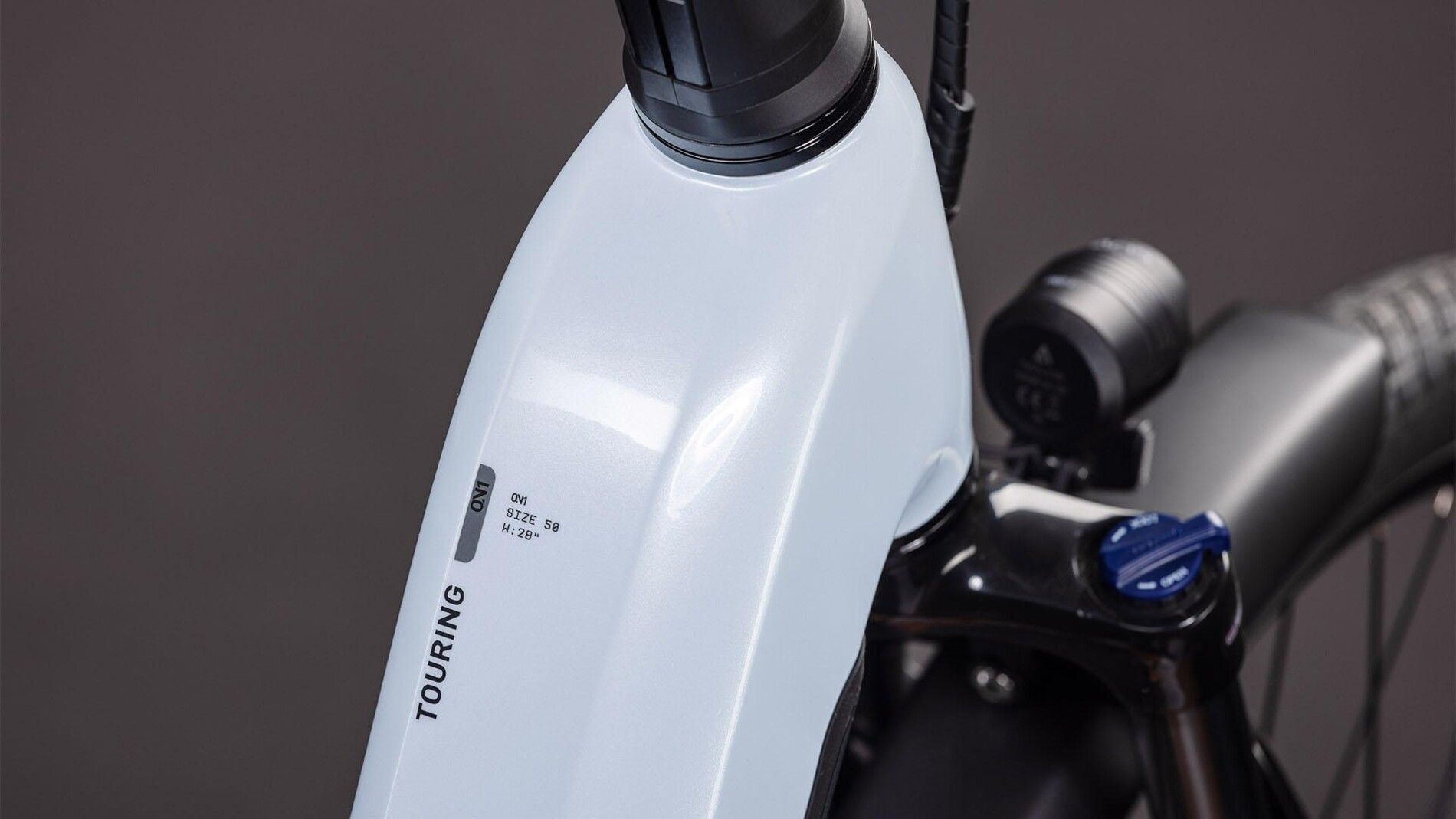 Vélo Cube Touring Hybrid ONE 600 glacier´n´reflex 2026