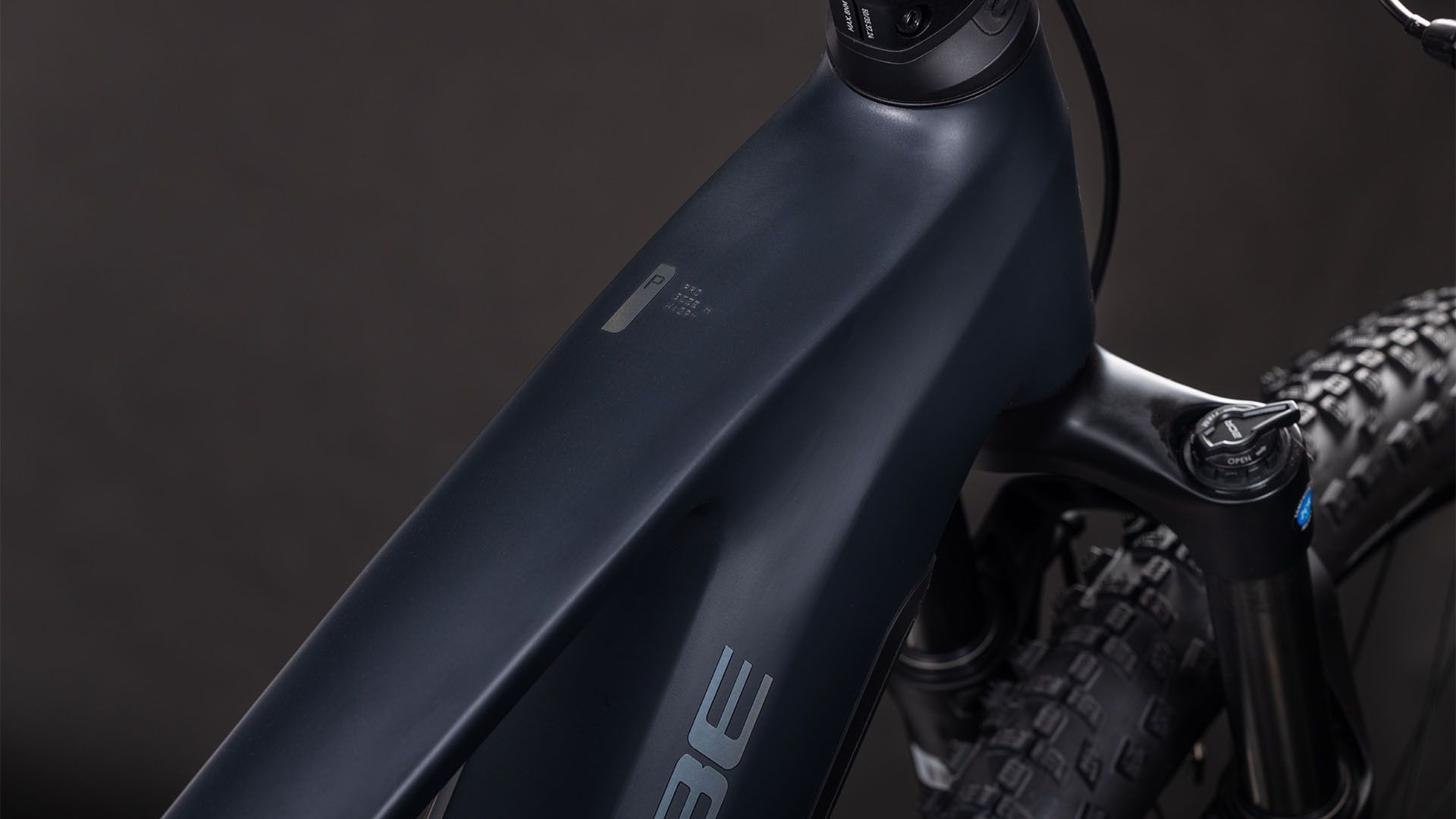 VTT Électrique Tout-Suspendu Cube Stereo Hybrid One22 Pro 800 10V 800 Wh Bosch 120 Nm 29'' Noir Bleu Night 2026