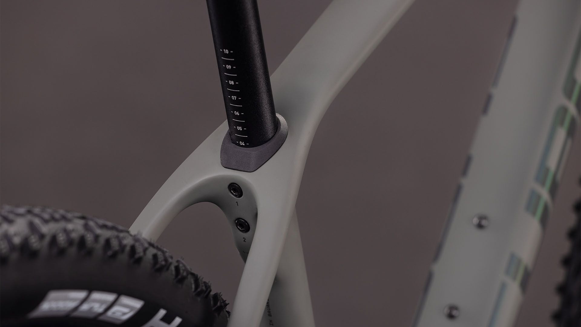 VTT Semi-Rigide Cube Reaction C:62 One Shimano 12V 29'' Gris Old 2026