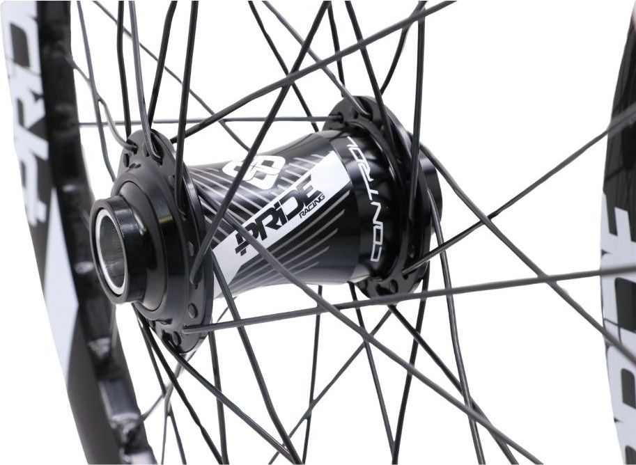Paire de Roues Carbone Pro Pride Wave White Control V2 20/15mm Noir
