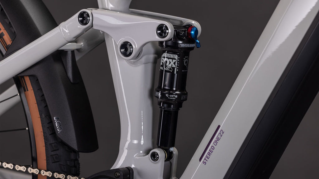 VTT Électrique Tout-Suspendu Cube Stereo Hybrid One22 SLX 800 Shimano Deore/Deore XT 12V 800 Wh 29'' Gris Beige Greige 2026
