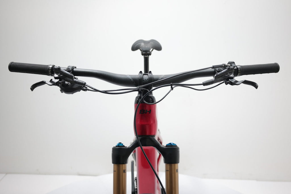 Produit Reconditionné · VTT électrique BH AtomX Lynx Carbon Pro 9.9 720Wh 2023 · Bon état