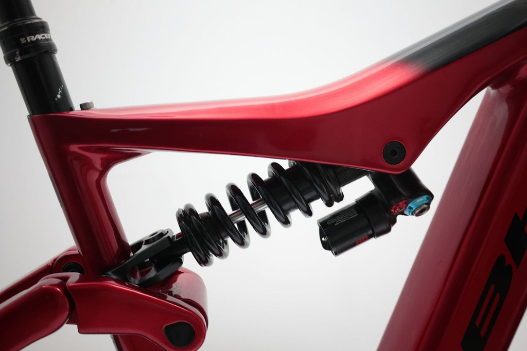 Produit Reconditionné · VTT électrique BH AtomX Lynx Carbon Pro 9.9 720Wh 2023 · Bon état