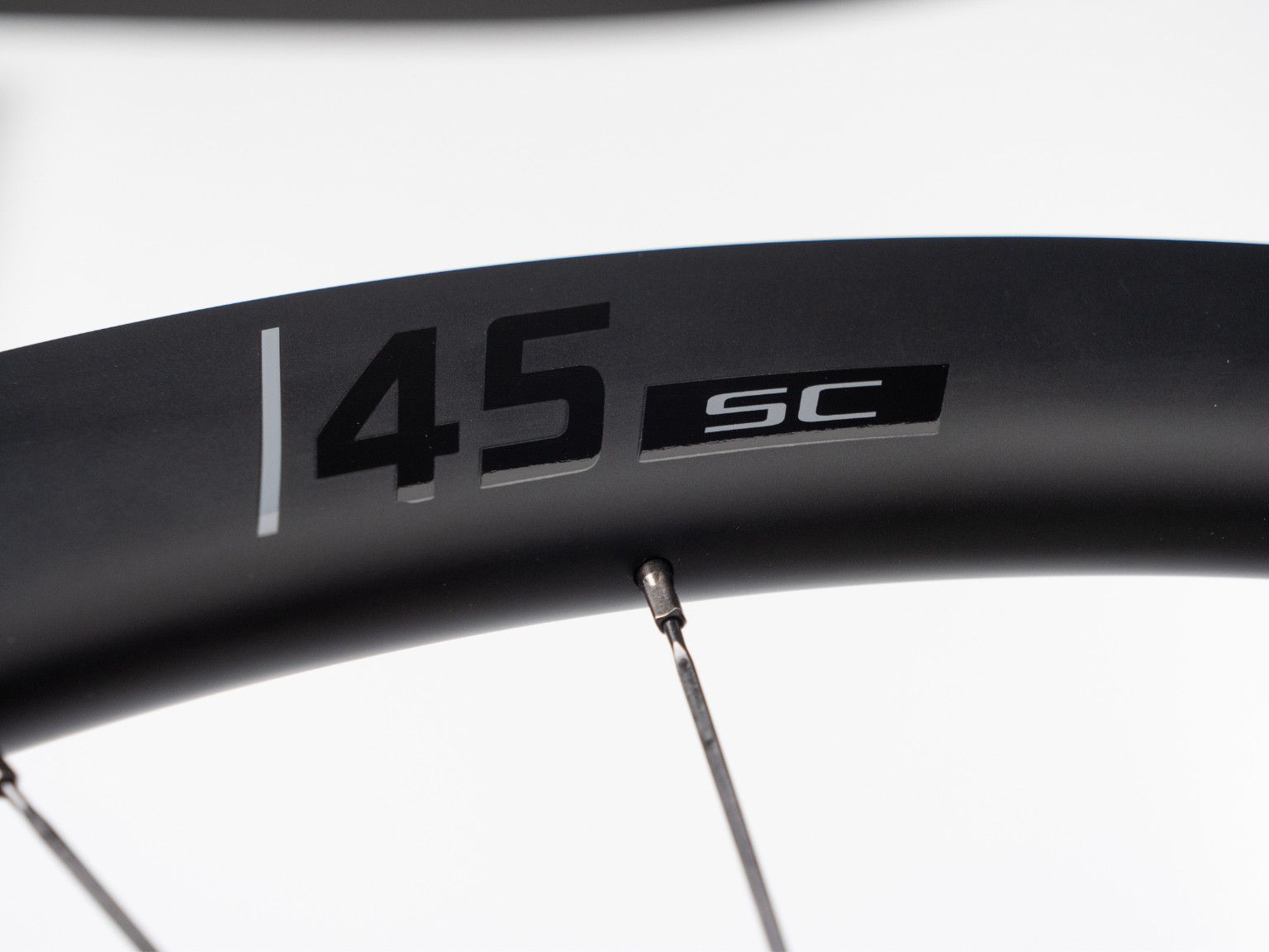 Paire de Roues Vision SC 45 Disc Tubeless 700mm | 12x100 - 12x142 | CenterLock + Pneus