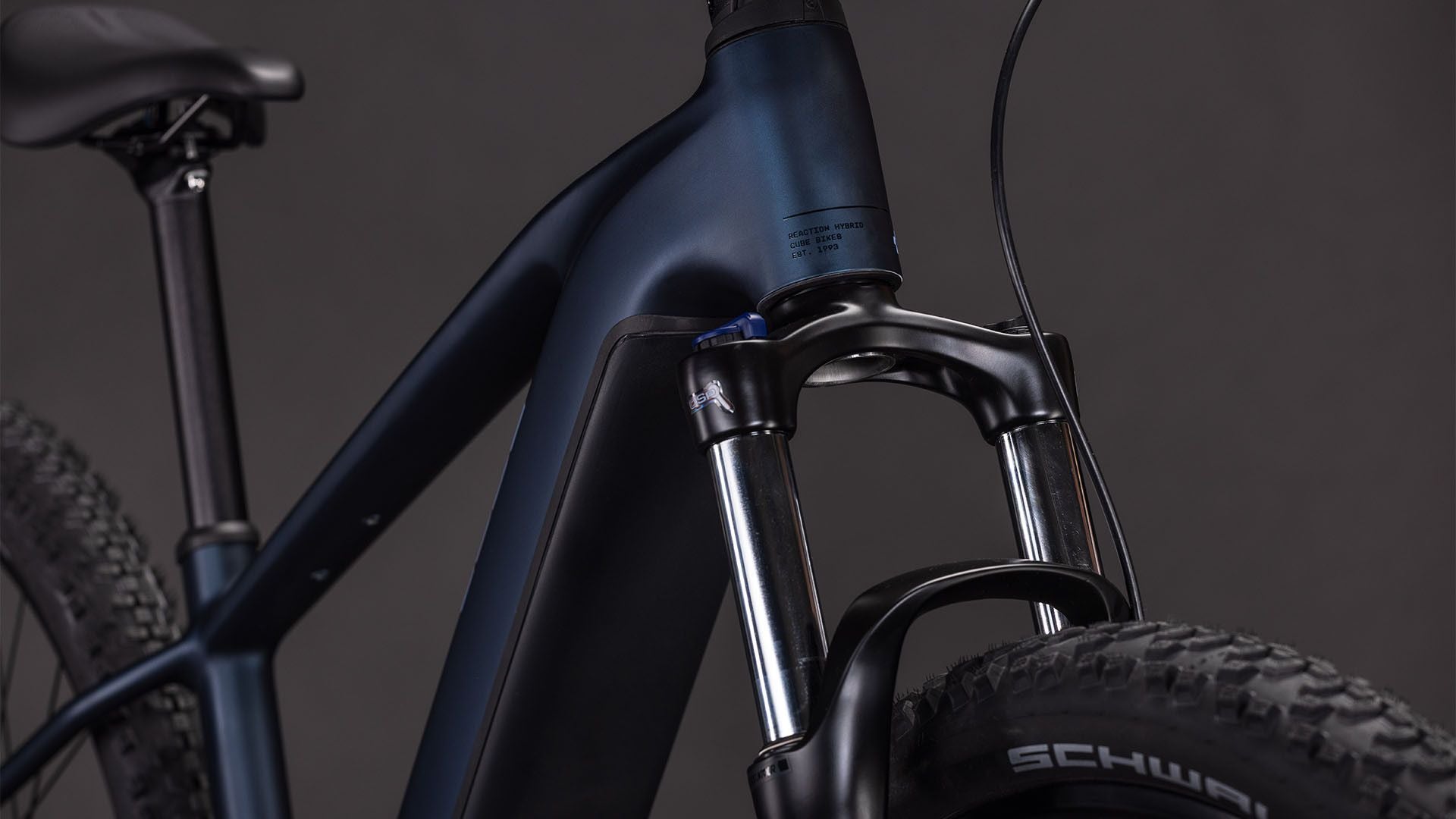 VTT Électrique Cube Reaction Hybrid Performance 600 Shimano 9V 600 Wh Bosch 75 Nm 29'' Bleu Indigo 2026