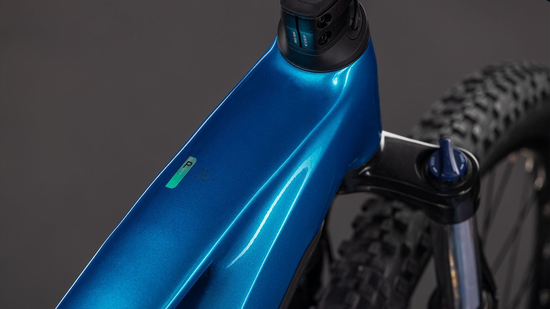VTT Électrique Cube Reaction Hybrid Performance 600 Shimano 9V 600 Wh Bosch 75 Nm 29'' Bleu Electric 2026