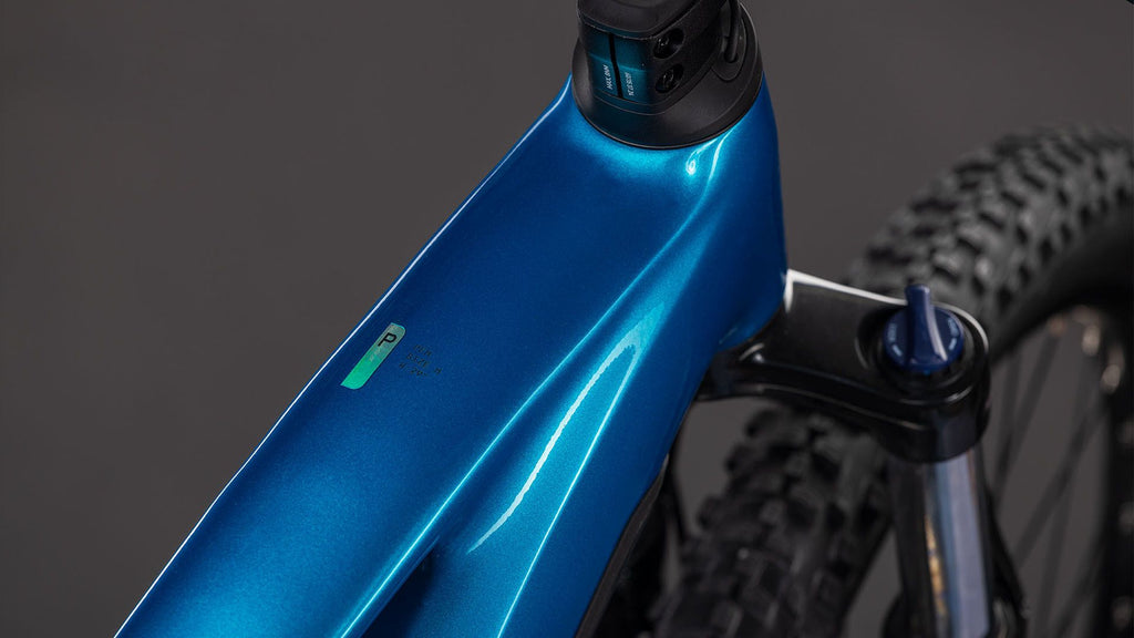 VTT Électrique Cube Reaction Hybrid Performance 600 Shimano 9V 600 Wh Bosch 75 Nm 27.5'' Bleu Electric 2026