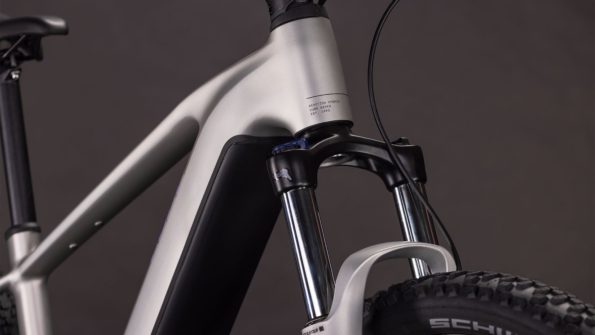 VTT Électrique Semi-Rigide Cube Reaction Hybrid One 800 Shimano 10V 800 Wh Bosch 120 Nm 29'' Gris Sleek 2026