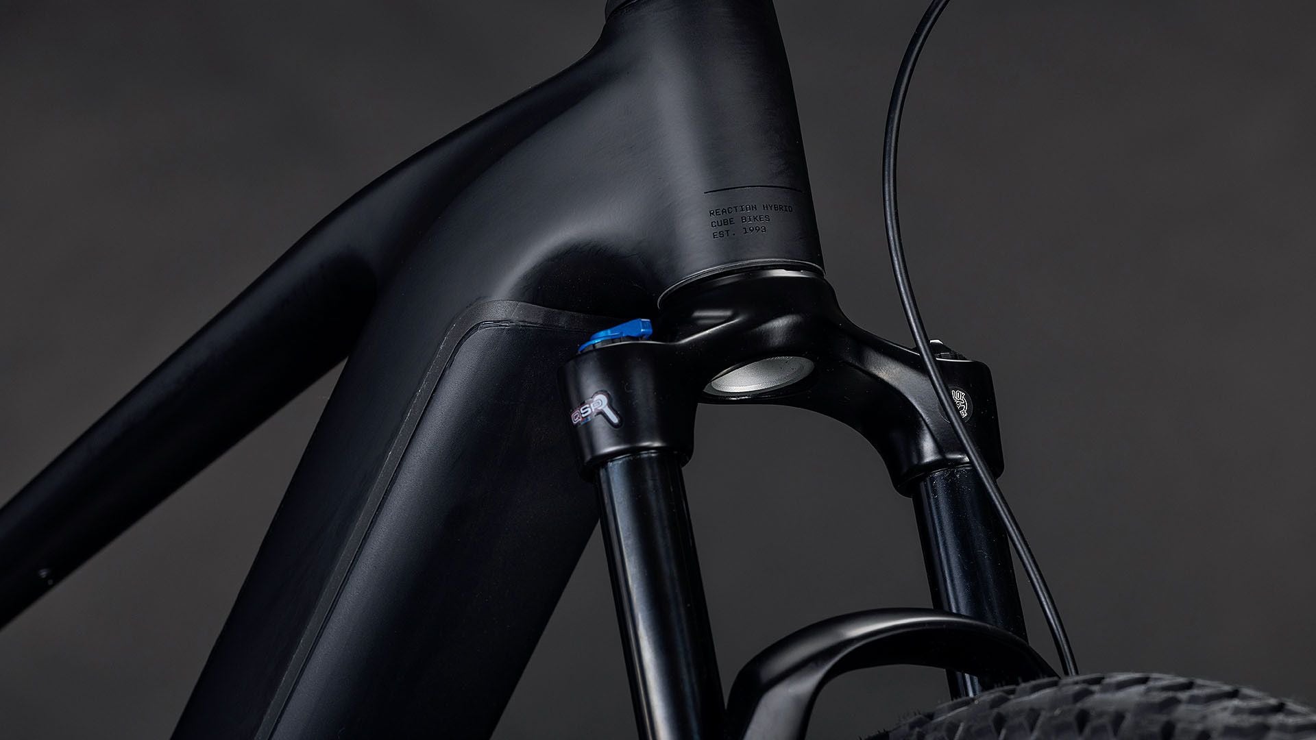 VTT Électrique Semi-Rigide Cube Reaction Hybrid Pro 800 Shimano 12V 800 Wh Bosch 120 Nm 29'' Noir Blackline 2026