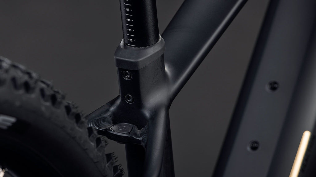 VTT Électrique Semi-Rigide Cube Reaction Hybrid Pro 800 Shimano 12V 800 Wh Bosch 120 Nm 29'' Noir Blackline 2026