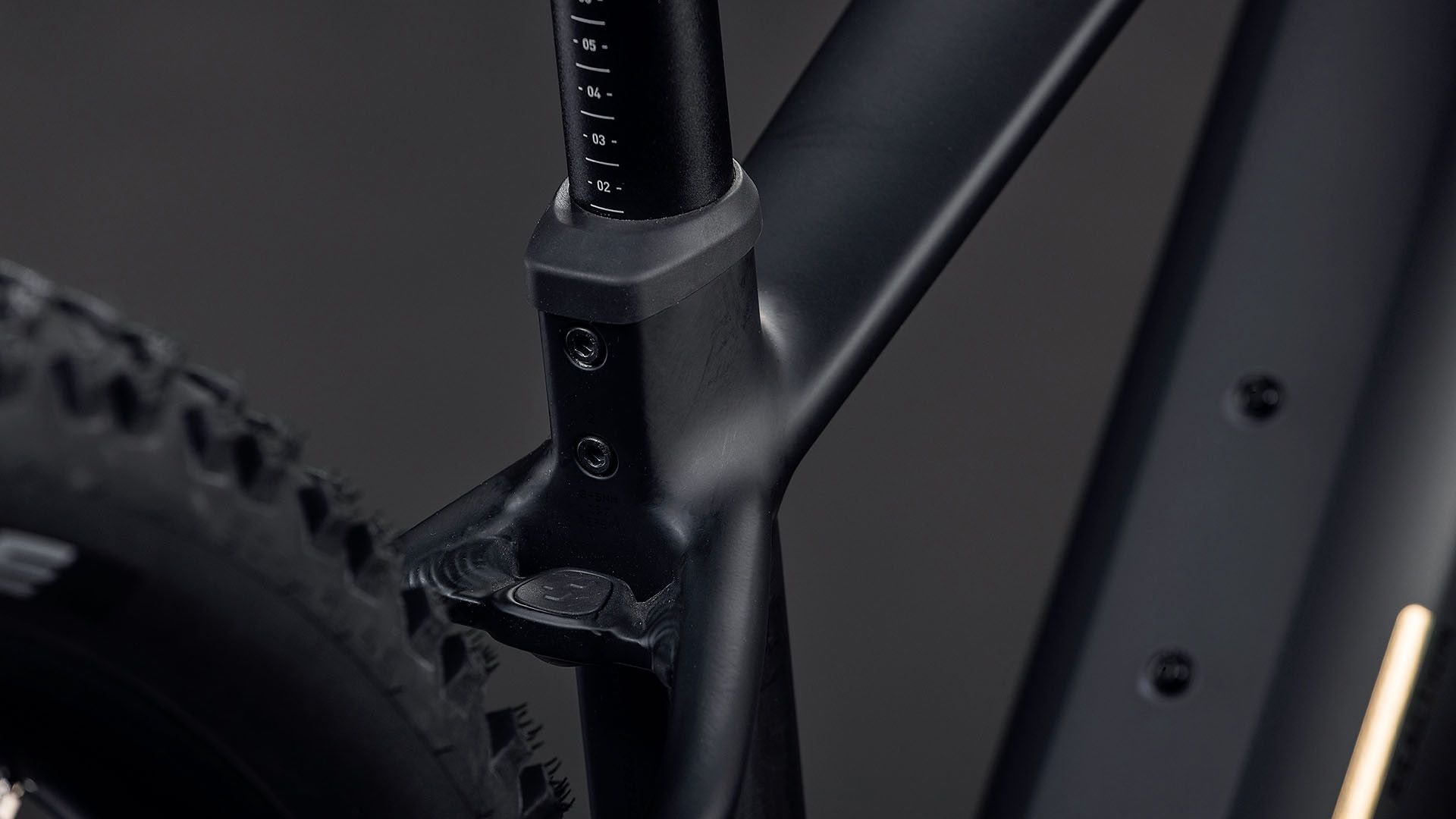 VTT Électrique Semi-Rigide Cube Reaction Hybrid Pro 800 Shimano 12V 800 Wh Bosch 120 Nm 29'' Noir Blackline 2026