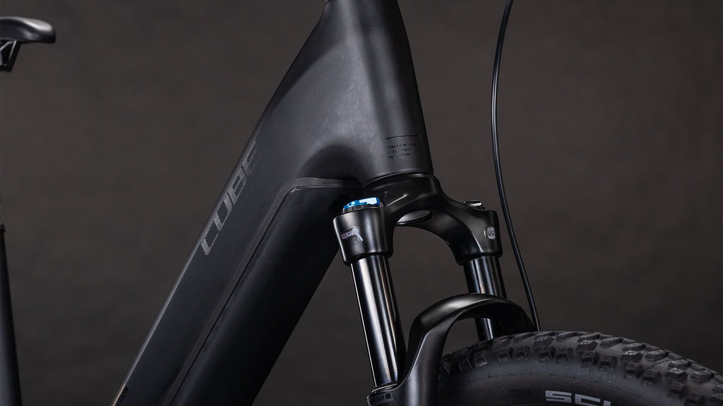 VTT Électrique Semi-Rigide Cube Reaction Hybrid Pro 800 Easy Entry Shimano 12V 800 Wh Bosch 120 Nm 27.5'' Noir Blackline 2026