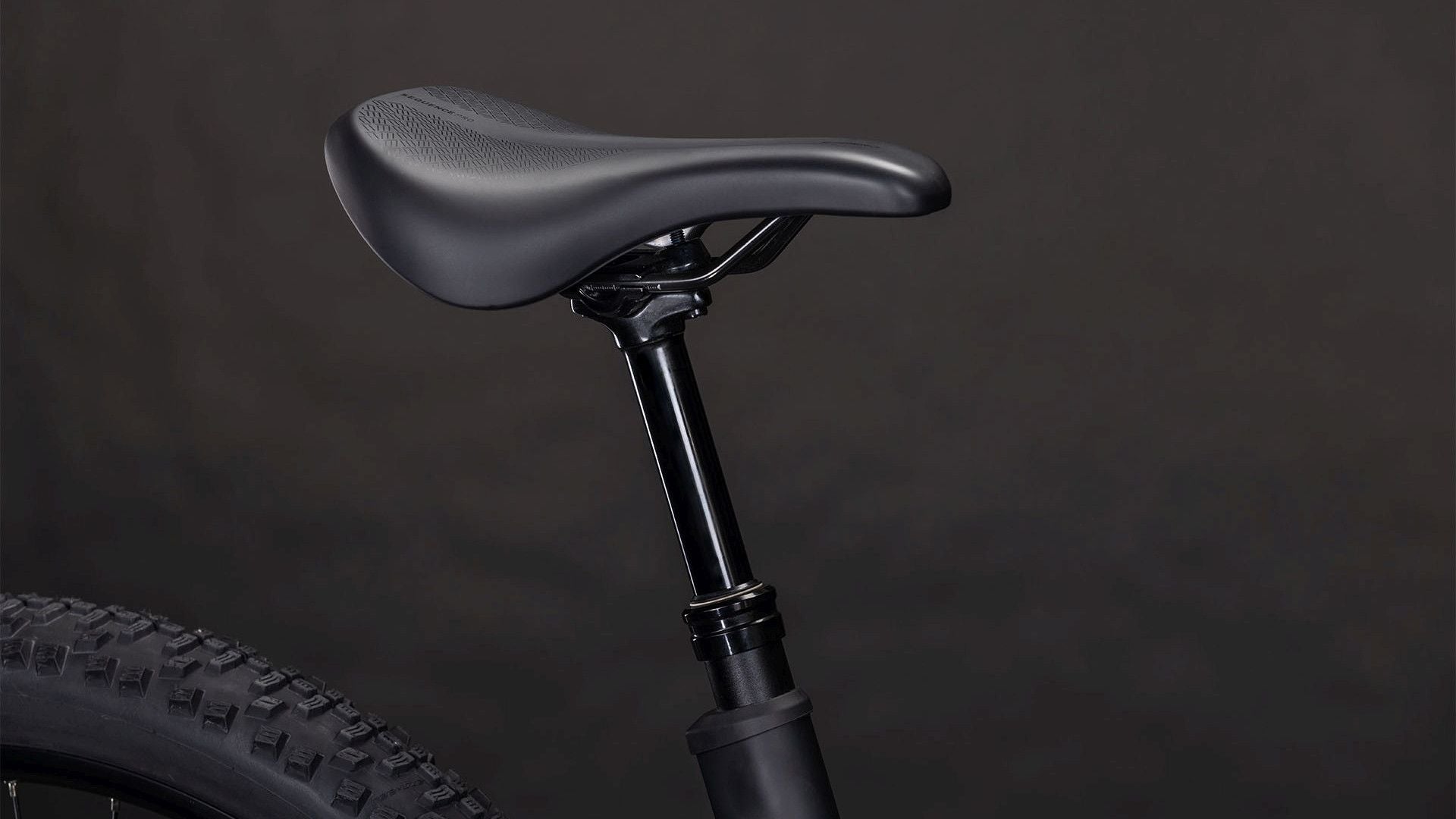 VTT Électrique Semi-Rigide Cube Reaction Hybrid Pro 800 Easy Entry Shimano 12V 800 Wh Bosch 120 Nm 27.5'' Noir Blackline 2026
