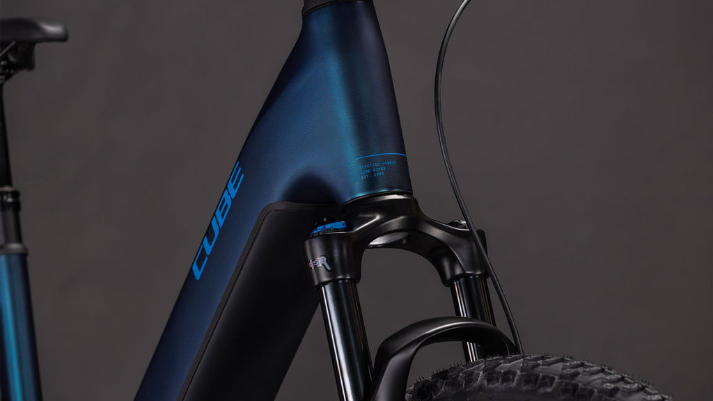 VTT Électrique Semi-Rigide Cube Reaction Hybrid Pro 800 Easy Entry Shimano 12V 800 Wh Bosch 120 Nm 27.5'' Bleu Nebular 2026