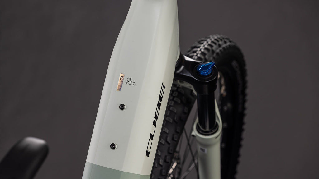 VTT Électrique Semi-Rigide Cube Reaction Hybrid Pro 800 Easy Entry Shimano 12V 800 Wh Bosch 120 Nm 27.5'' Beige Desert Stone Vert Dried Herbs 2026