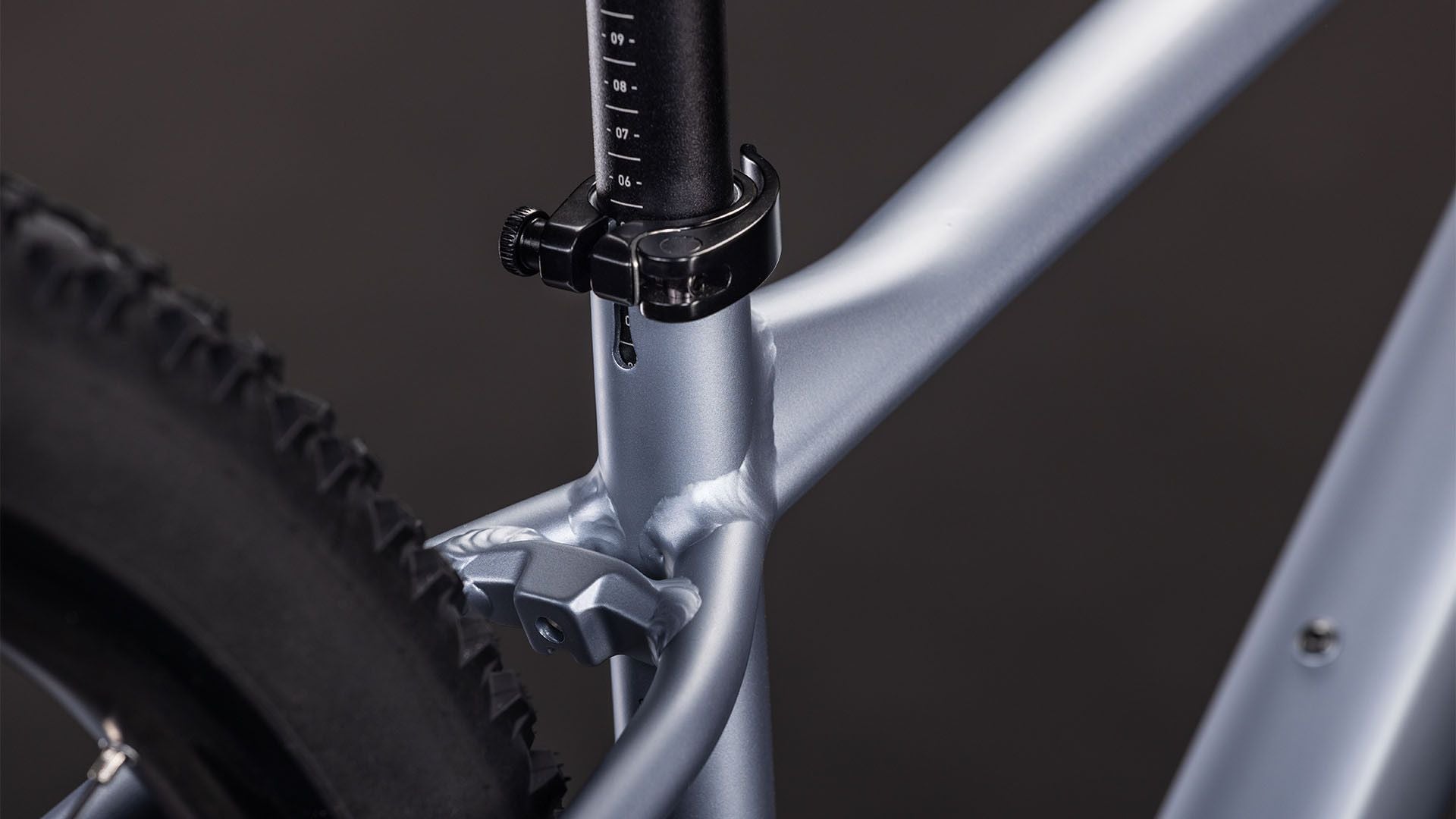 VTT Semi-Rigide Cube Attention SLX Sram 12V 29'' Gris Slate 2026