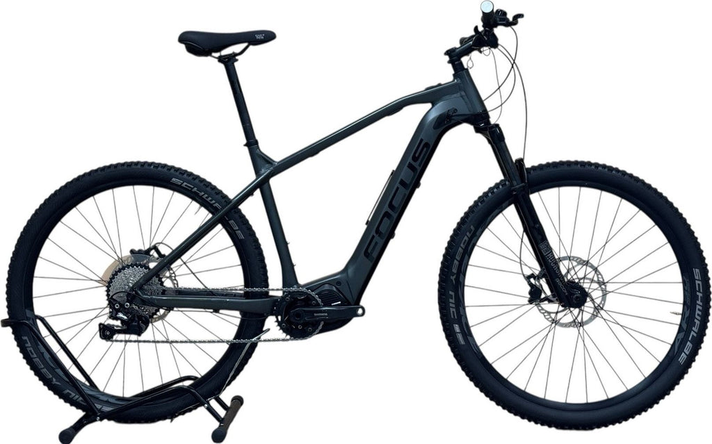 produit reconditionné . Focus Jam² HT 6.8 Plus Shimano Deore 2019 . VTT électrique . Focus . très bon état