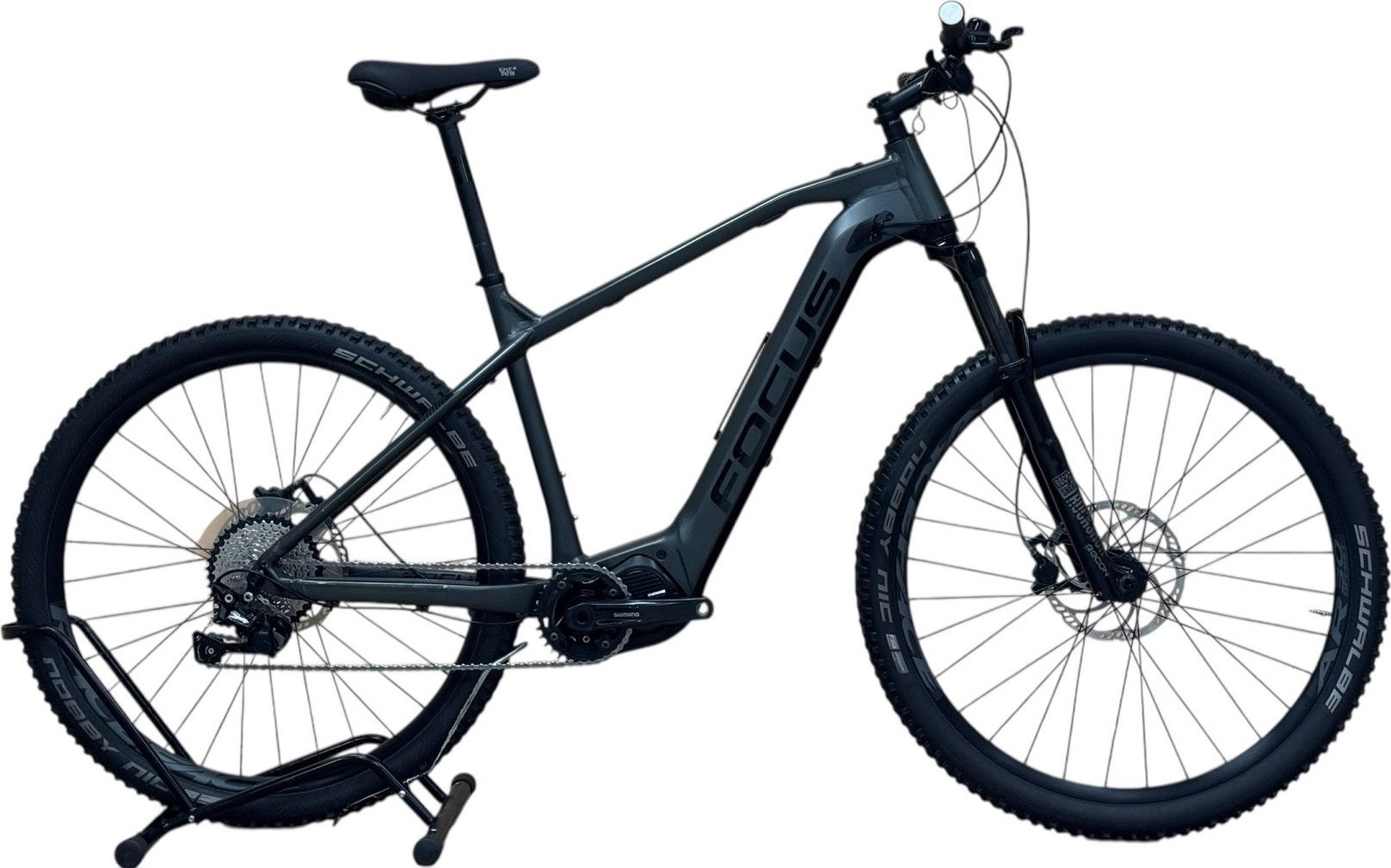 produit reconditionné . Focus Jam² HT 6.8 Plus Shimano Deore 2019 . VTT électrique . Focus . très bon état